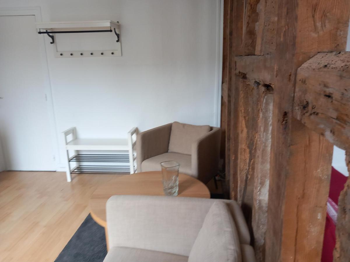 Le Leon Apartment Honfleur Exterior photo