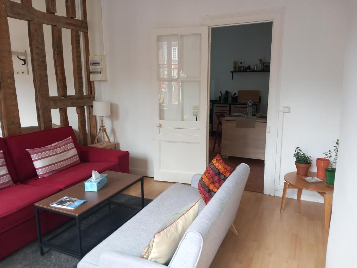 Le Leon Apartment Honfleur Exterior photo
